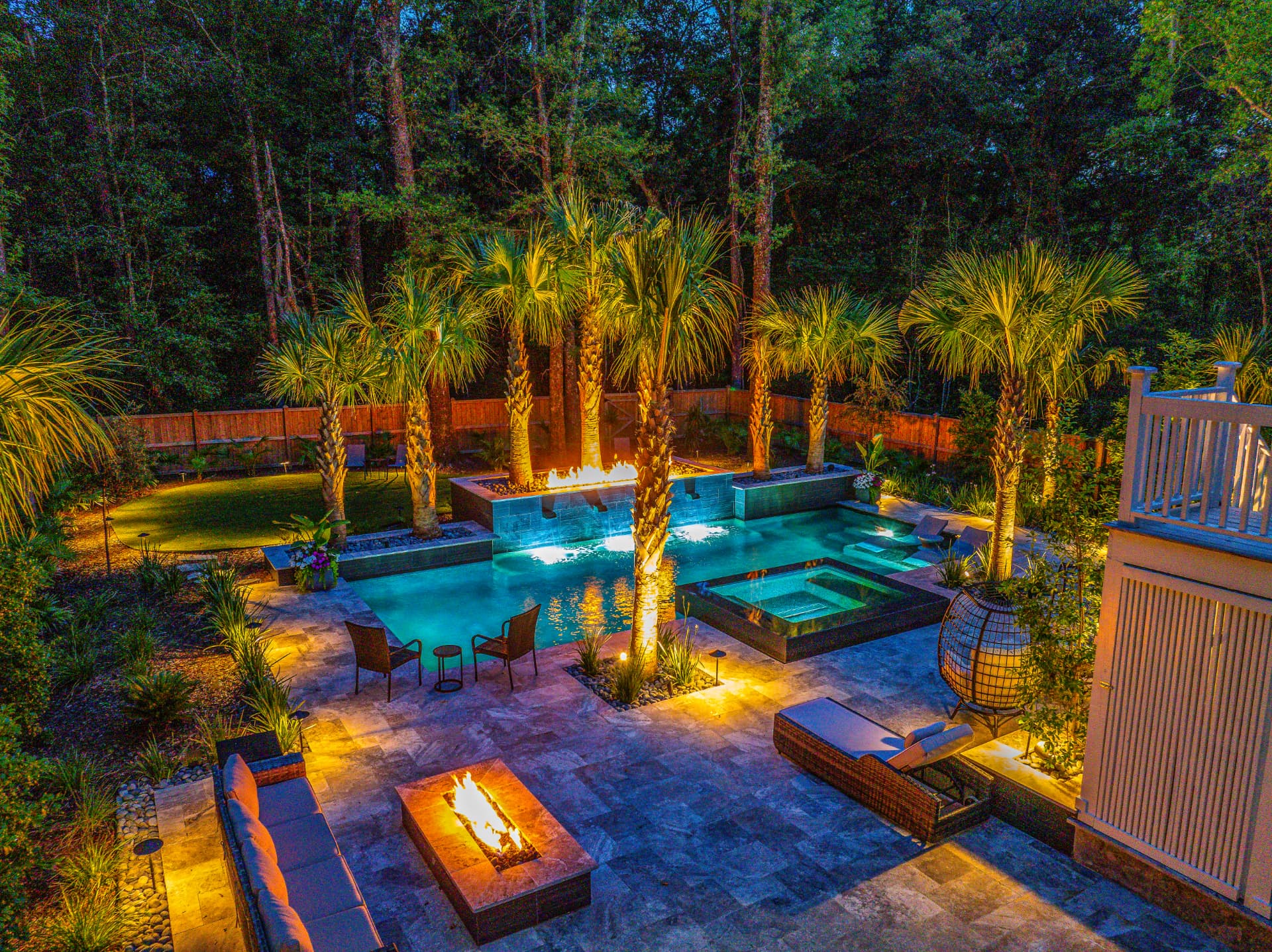 Palm courtyard with fire features, Heritage Pools project